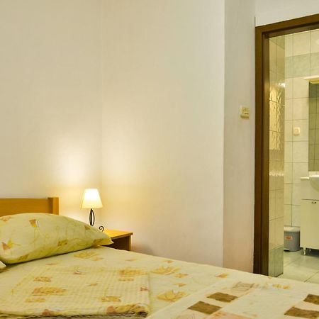 Apartments With A Parking Space Senj - 11520 חדר תמונה