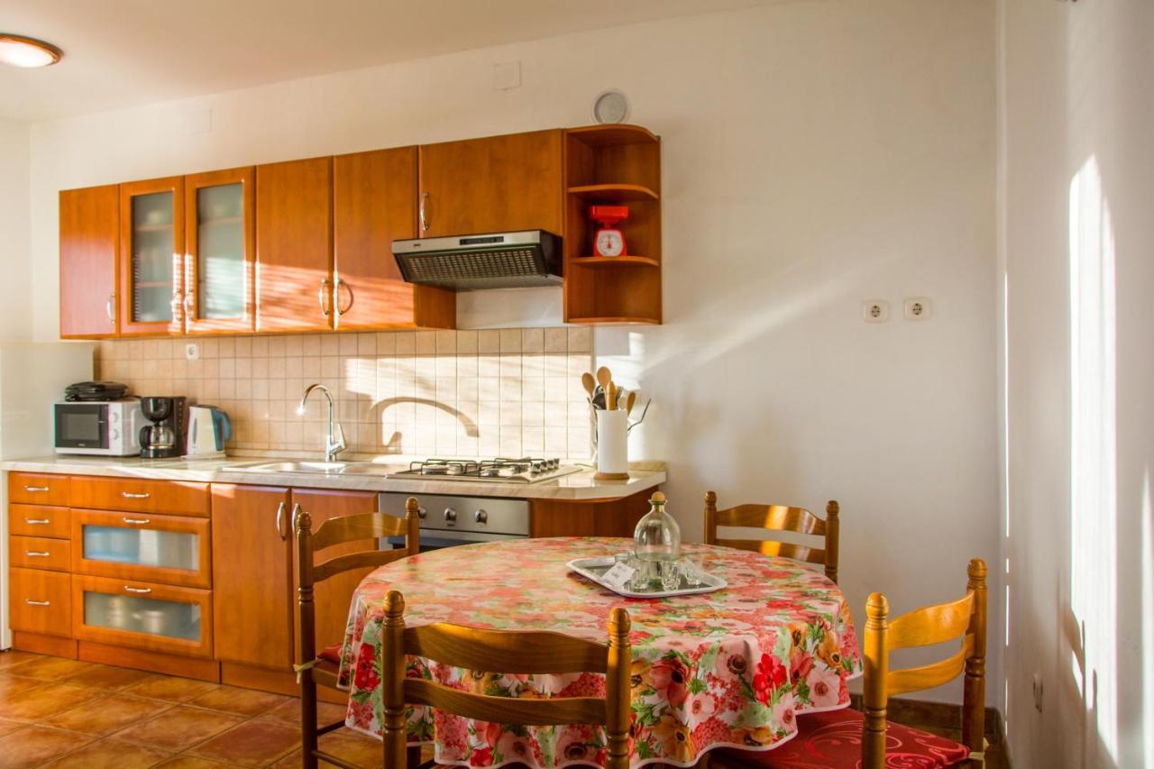 Apartments With A Parking Space Senj - 11520 מראה חיצוני תמונה